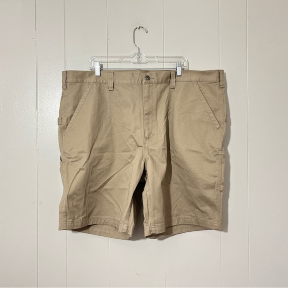 Duluth Trading Carpenter Shorts Khaki Size 46 - Picture 1 of 4